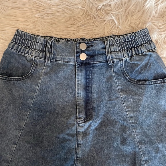 NWT | Denim midi skirt - Picture 7 of 16